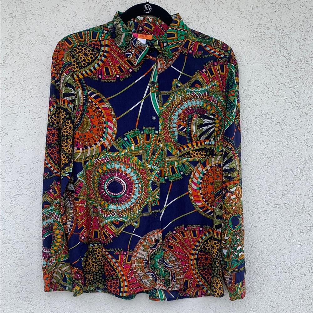 Catch my I.  Bright wild geometric print long sleeve button up blouse